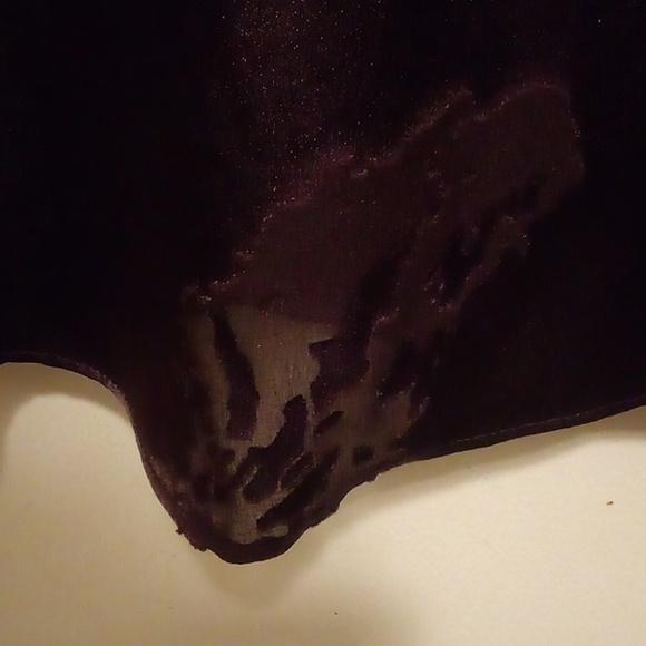 NWT - DKNY ARTISAN CHIC Dark Wine Sleeveless Blouse - Size Large - Picture 7 of 11